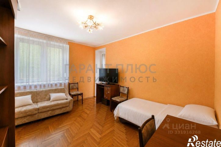 3-комн квартира пл Им. Г.В. Плеханова, 1а,  д. 1а