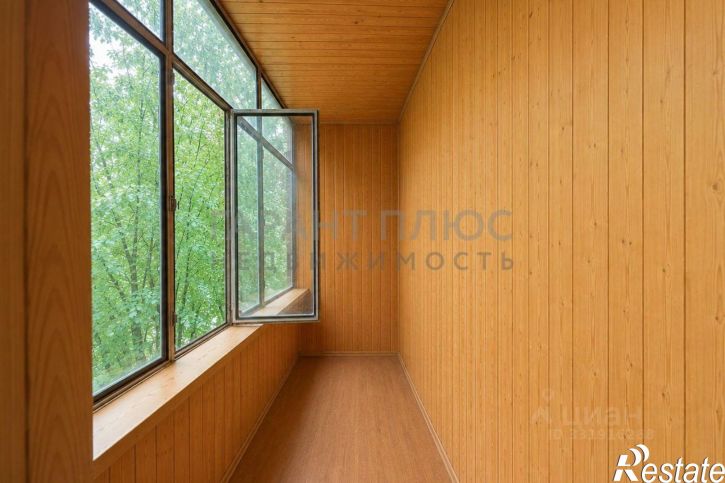 3-комн квартира пл Им. Г.В. Плеханова, 1а,  д. 1а