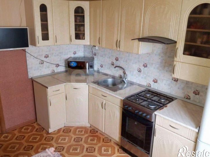 4-комн квартира ул Водопьянова, 23,  д. 23