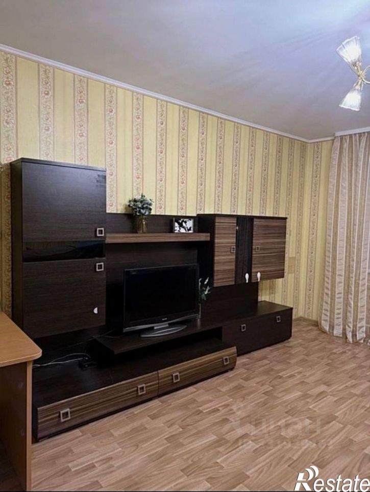 3-комн квартира ул Бунина, 5,  д. 5