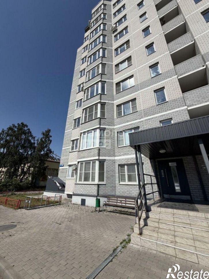 1-комн квартира ул Володи Бачурина, 8,  д. 8