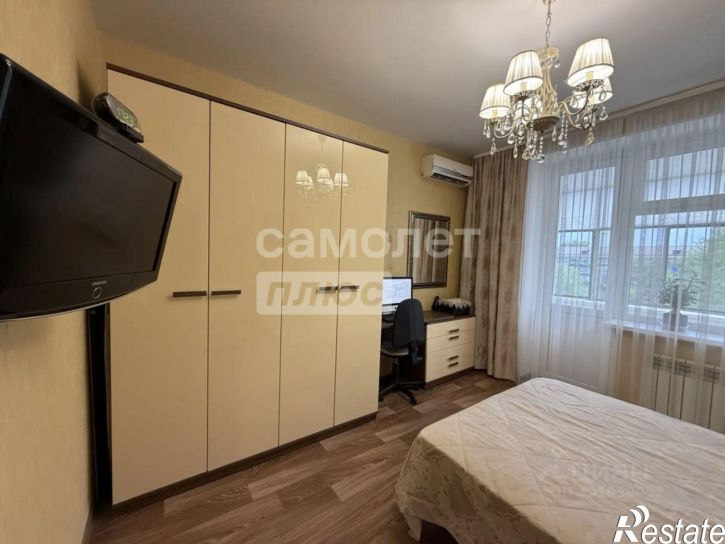 2-комн квартира ул Имени Н.К. Крупской, 5,  д. 5