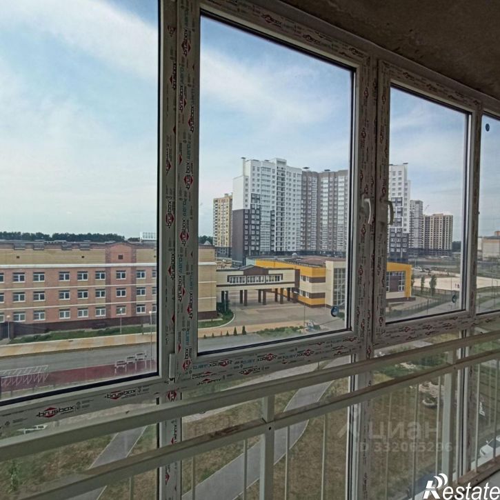 2-комн квартира ул Свиридова И.В., 14,  д. 14