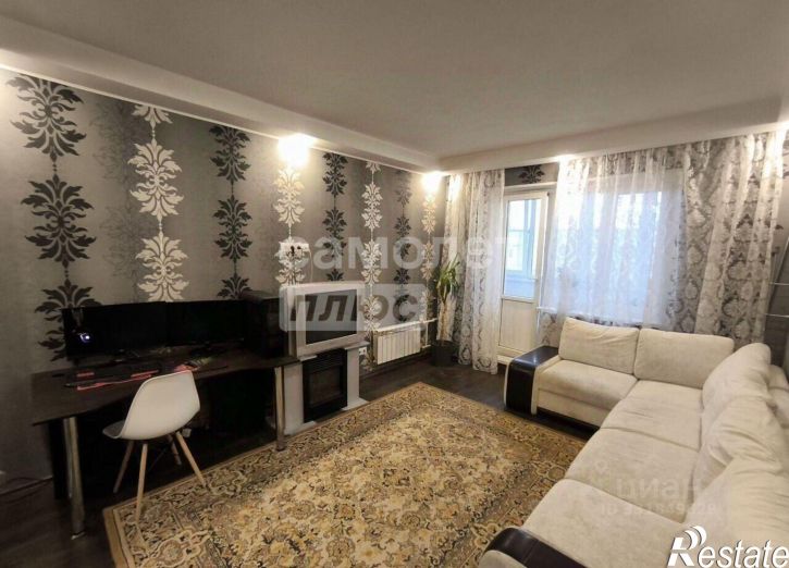 4-комн квартира пр-кт Победы, 118,  д. 118