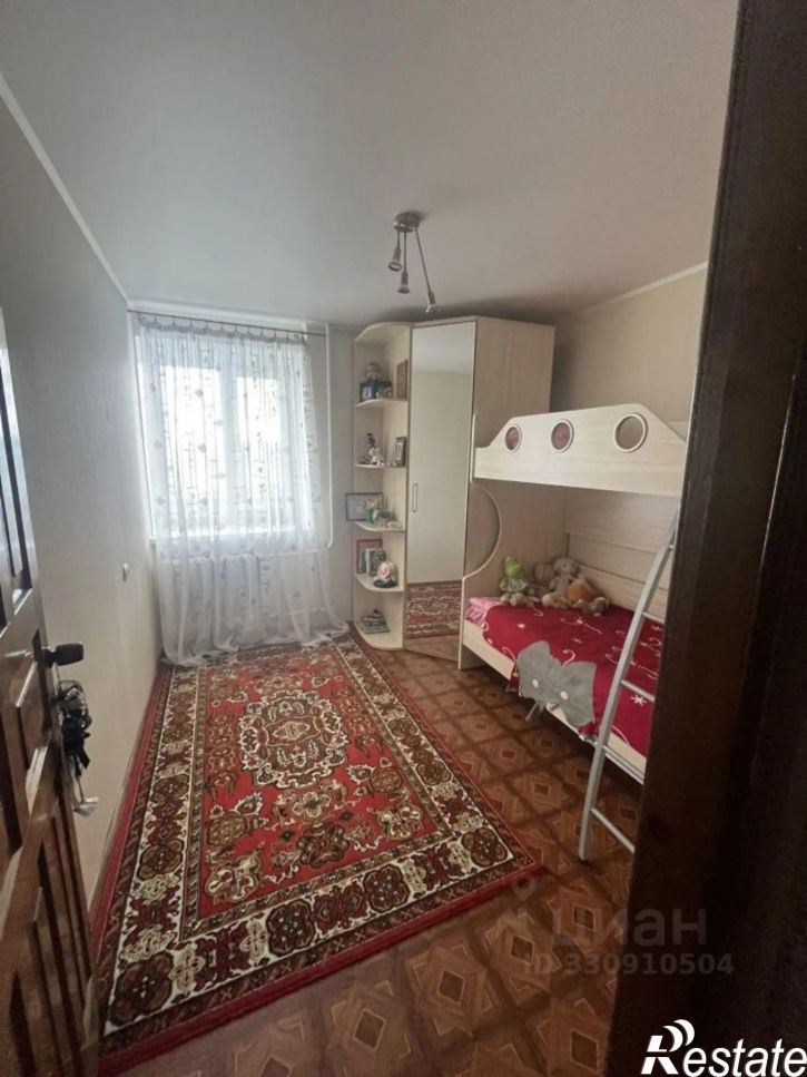 3-комн квартира ул 40 лет Октября, 45,  д. 45