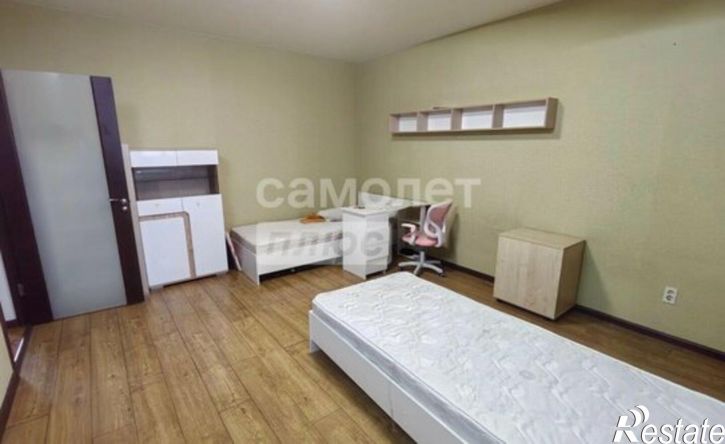 3-комн квартира ул Гагарина, 137,  д. 137