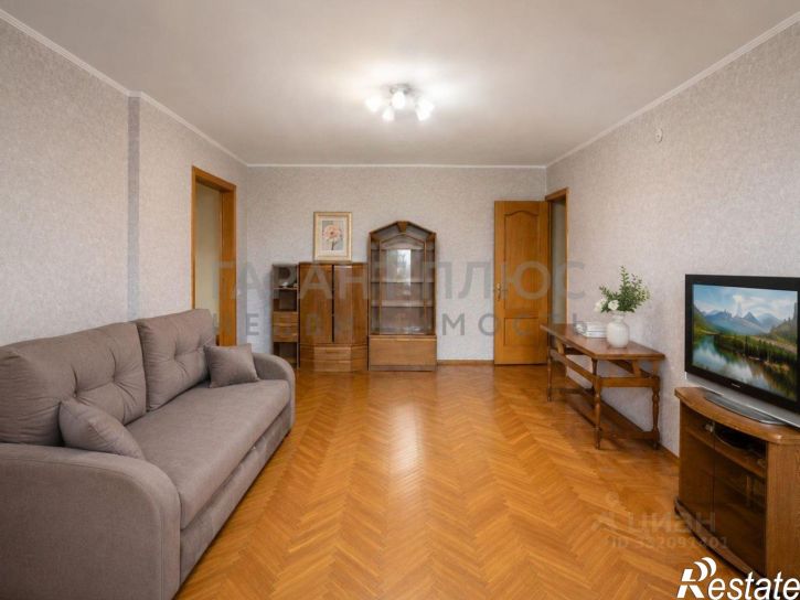 3-комн квартира ул Коммунальная, 12,  д. 12