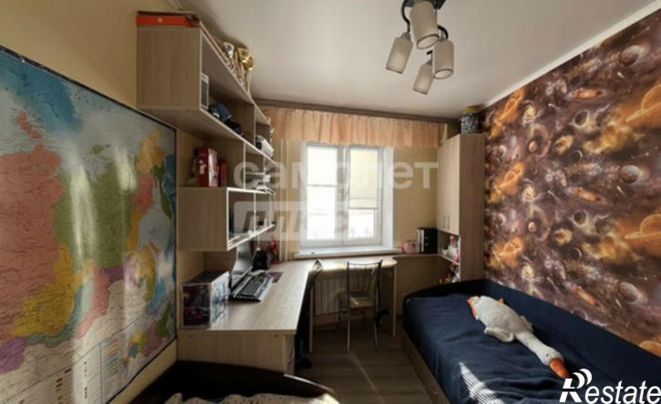 3-комн квартира ул Свиридова И.В., 10,  д. 10