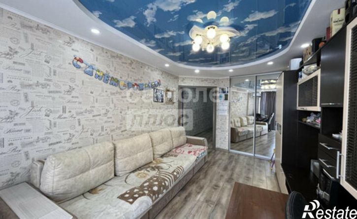 3-комн квартира ул Свиридова И.В., 10,  д. 10