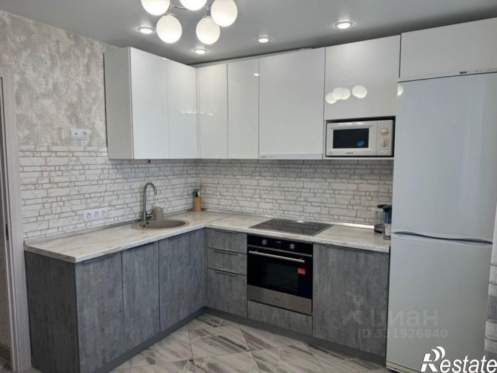 1-комн квартира улица Свиридова, 20 к1,  д. 20 к1