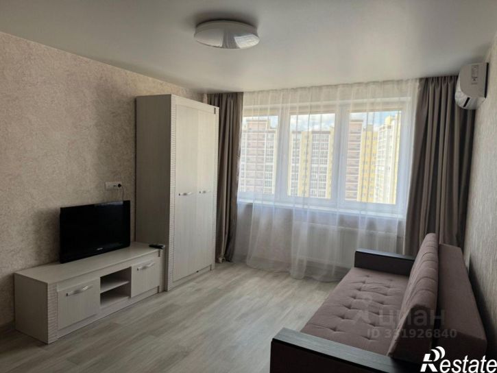 1-комн квартира улица Свиридова, 20 к1,  д. 20 к1