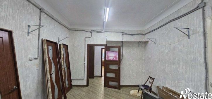 4-комн квартира улица Гришина, 4,  д. 4