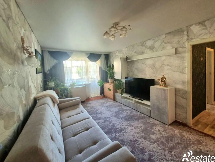 2-комн квартира ул Космонавтов, 11,  д. 11
