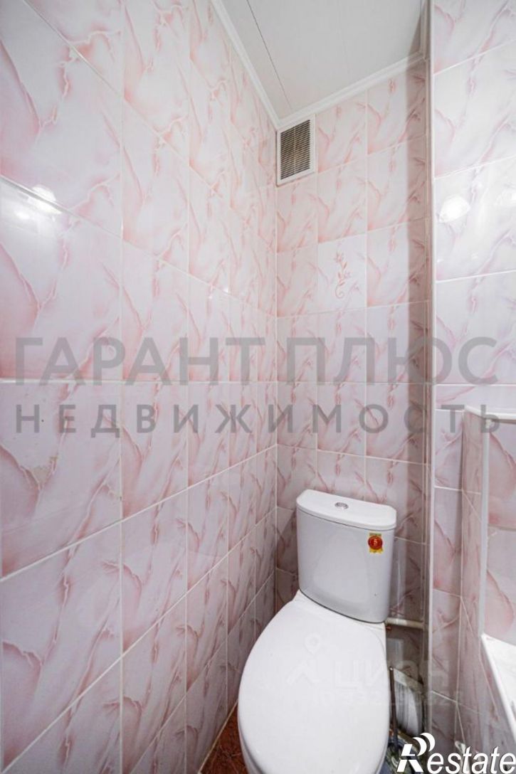 2-комн квартира пр-кт Имени 60-летия СССР, 2,  д. 2