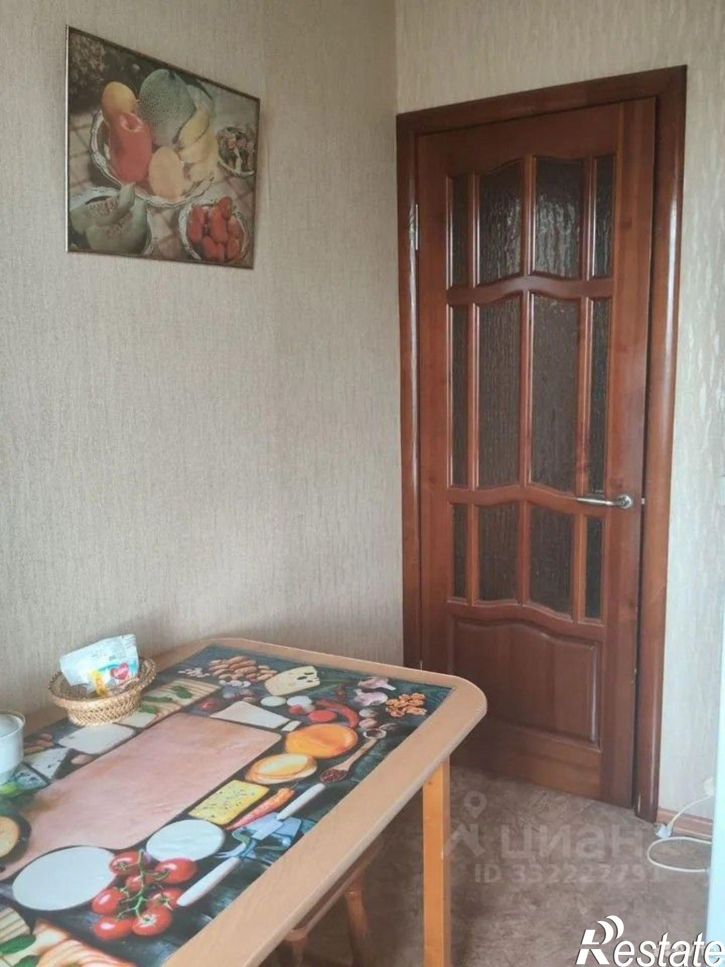 2-комн квартира пр-кт Победы, 27,  д. 27