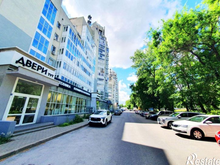 2-комн квартира пр-кт Победы, 103,  д. 103