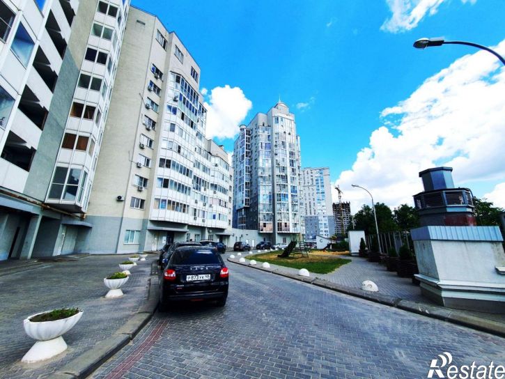 2-комн квартира пр-кт Победы, 103,  д. 103