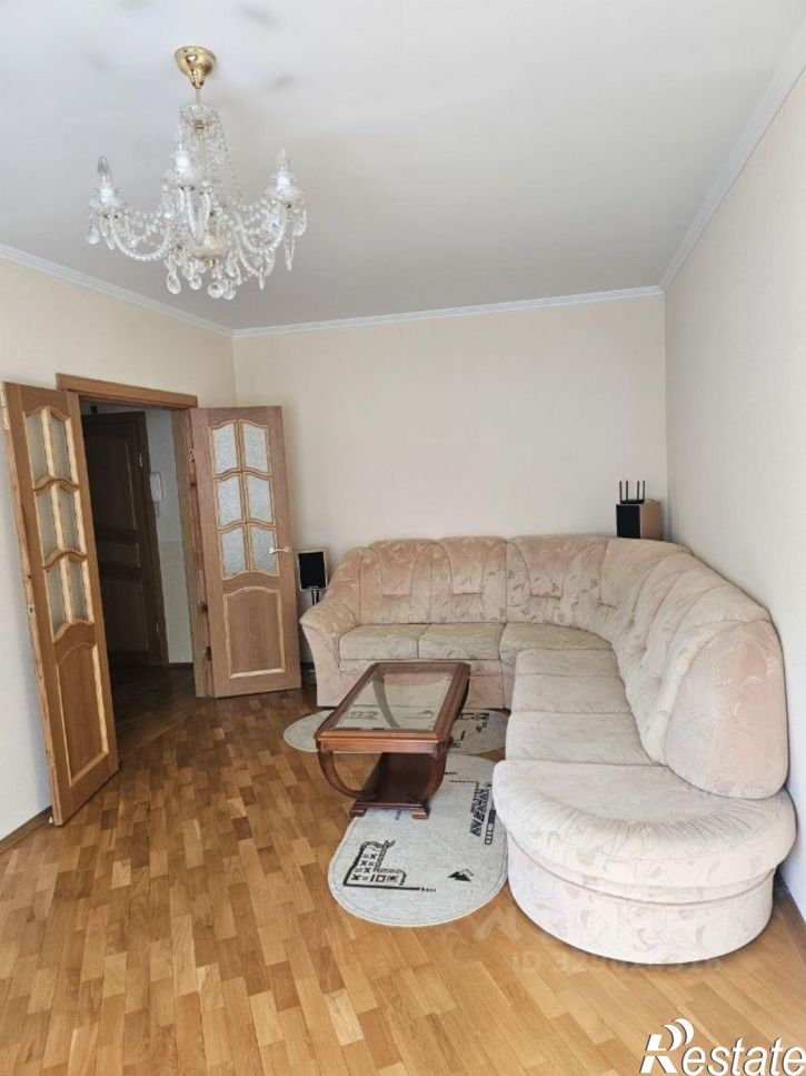2-комн квартира мкр 15-й, 37,  д. 37