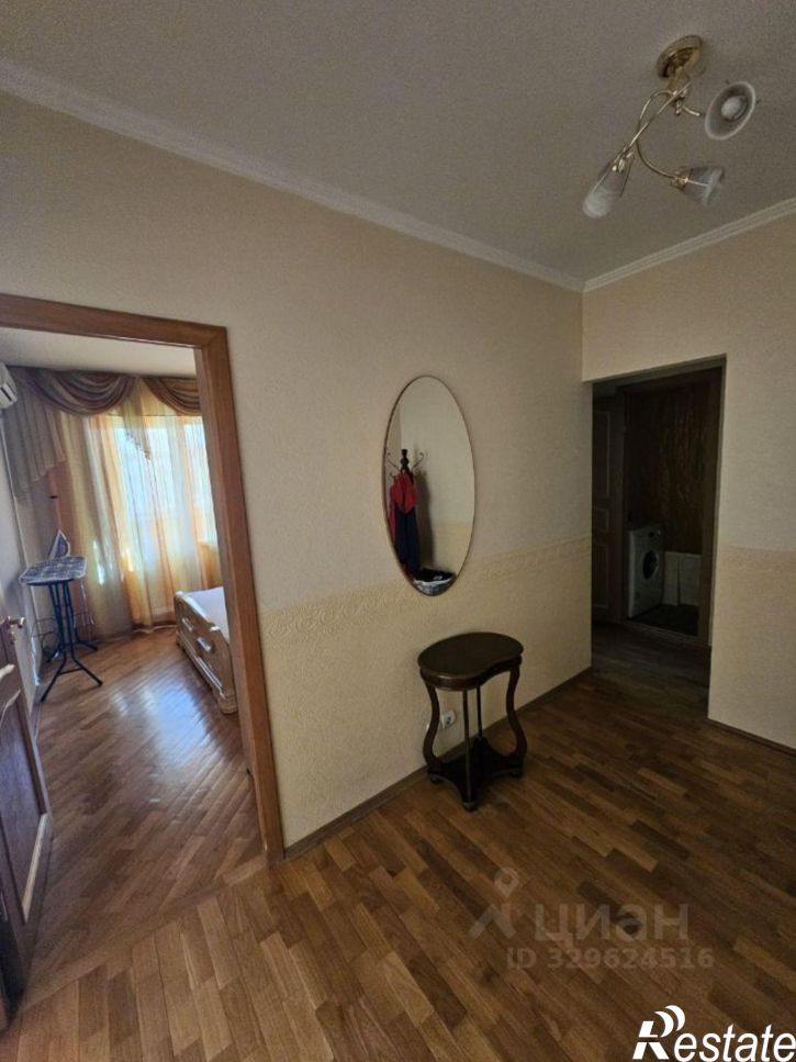 2-комн квартира мкр 15-й, 37,  д. 37