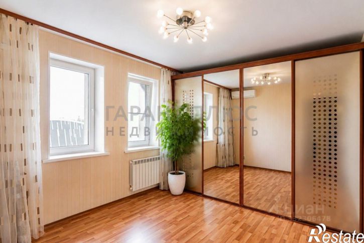 4-комн квартира ул Валентины Терешковой, 13Б,  д. 13Б