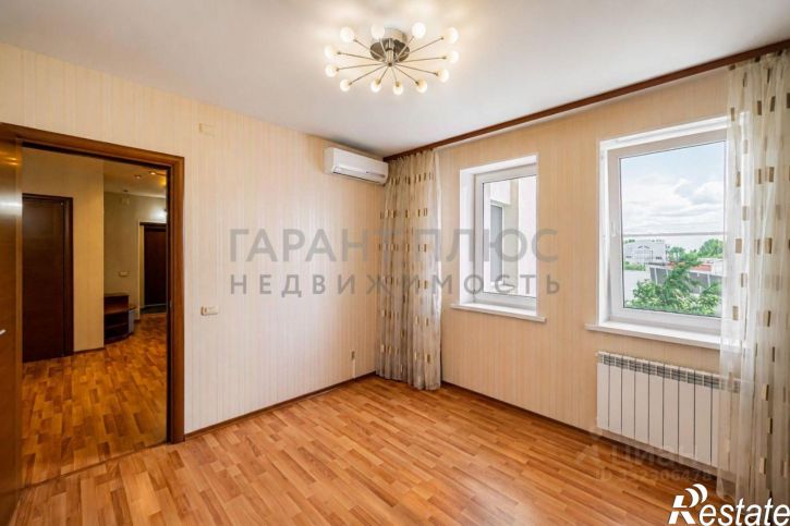4-комн квартира ул Валентины Терешковой, 13Б,  д. 13Б