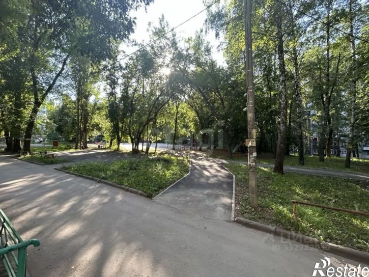 4-комн квартира мкр 15-й, 21,  д. 21
