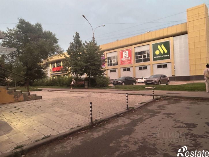 2-комн квартира ул 8 Марта, 32,  д. 32