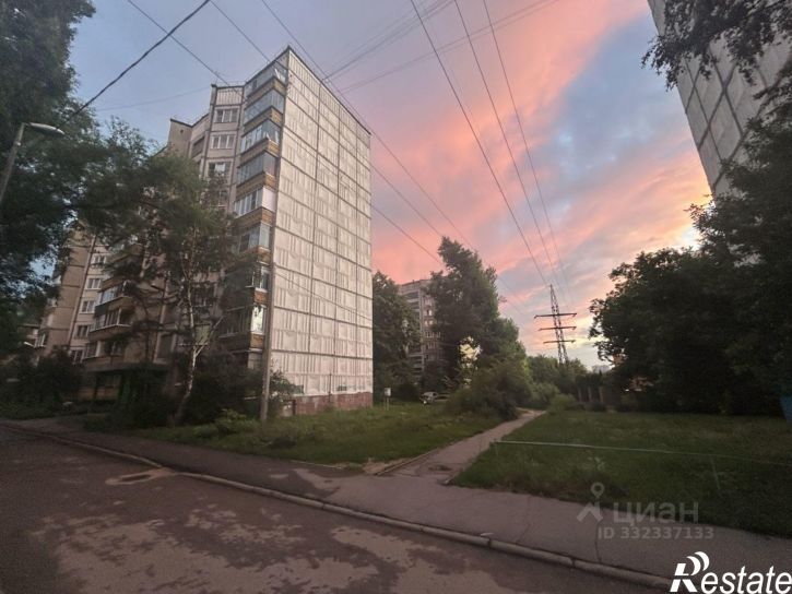 2-комн квартира ул 8 Марта, 32,  д. 32
