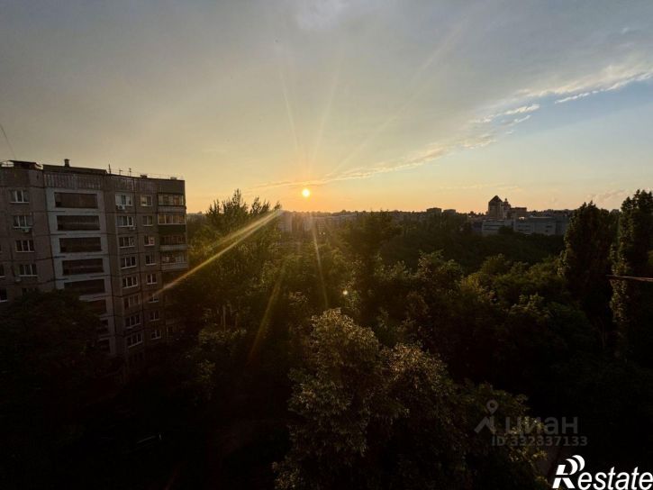 2-комн квартира ул 8 Марта, 32,  д. 32