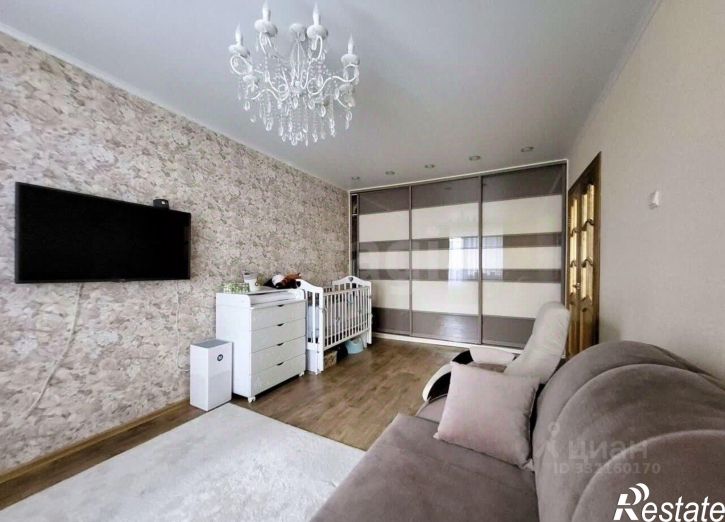 2-комн квартира мкр 15-й, 10,  д. 10
