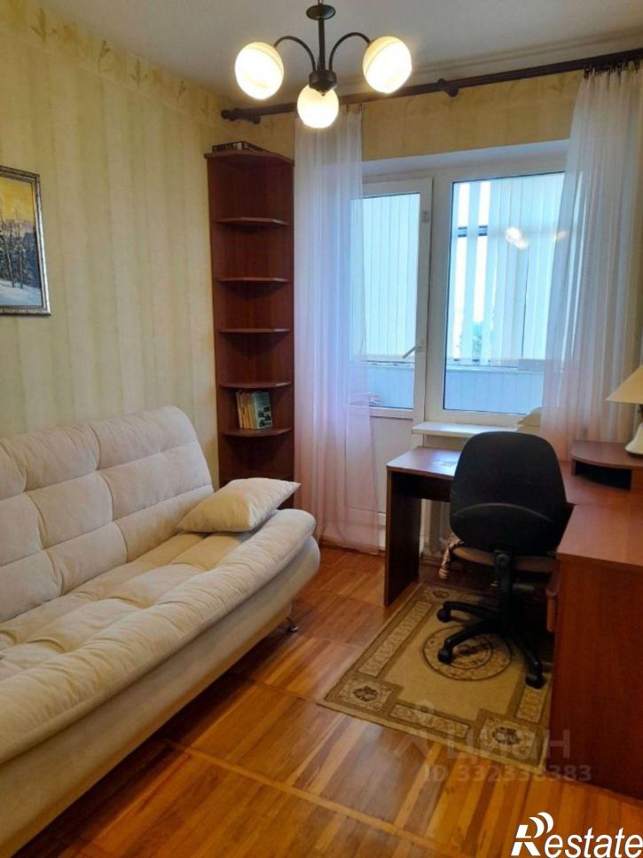 4-комн квартира ул М.Горького, 13,  д. 13