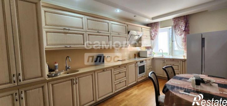 4-комн квартира пр-кт Победы, 20,  д. 20