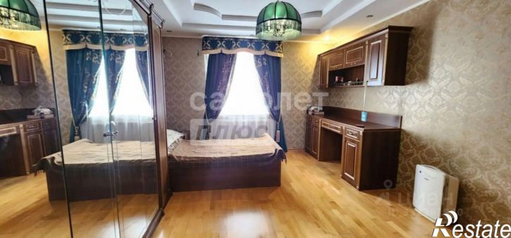 4-комн квартира пр-кт Победы, 20,  д. 20