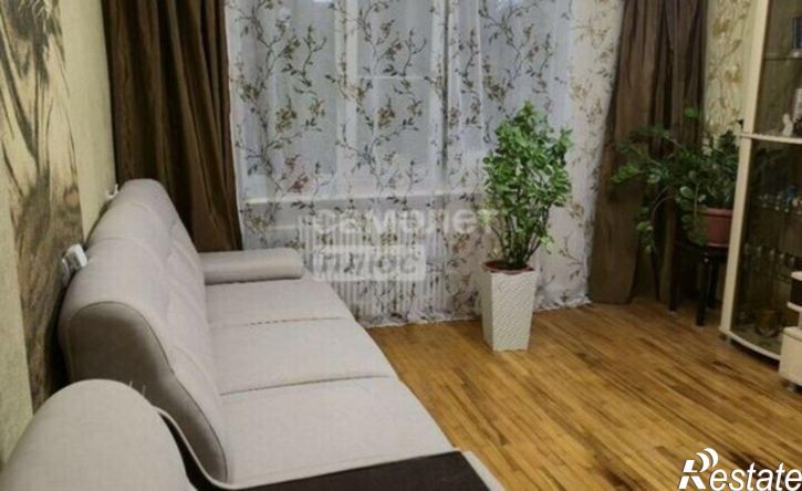 4-комн квартира ул Л.Толстого, 44,  д. 44