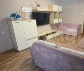 2-комн, 59кв м, этаж 9/18 ул Свиридова И.В., 2