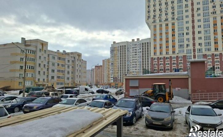 2-комн квартира ул Героя России Эдуарда Белана, 12,  д. 12