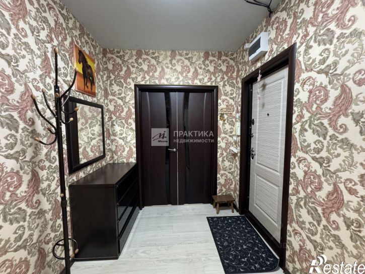 2-комн квартира ул Имени Шуминского С.Л., 8,  д. 8