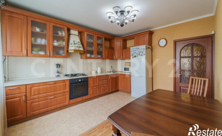 3-комн квартира ул Имени Хорошавина А.И., 27,  д. 27