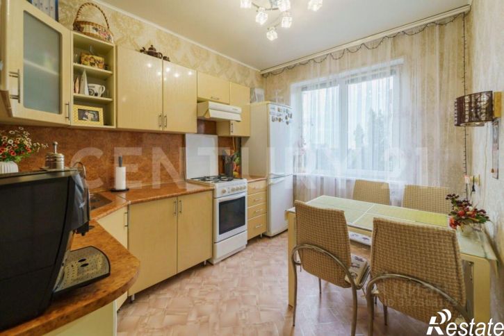 3-комн квартира мкр 9-й, 7,  д. 7