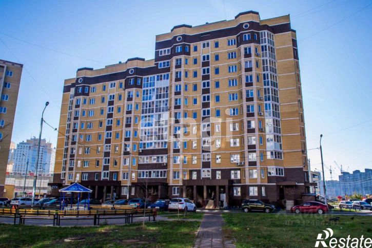 2-комн квартира ул Шерстобитова С.М., 10,  д. 10