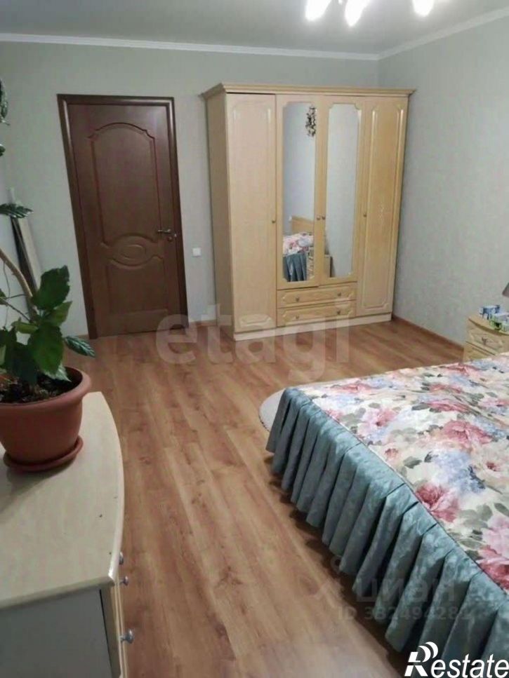 2-комн квартира ул Шерстобитова С.М., 10,  д. 10