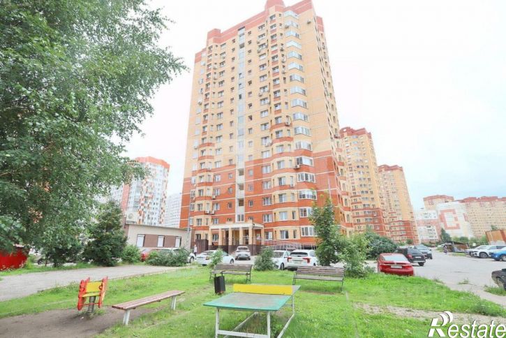 3-комн квартира ул Свиридова И.В., 17,  д. 17
