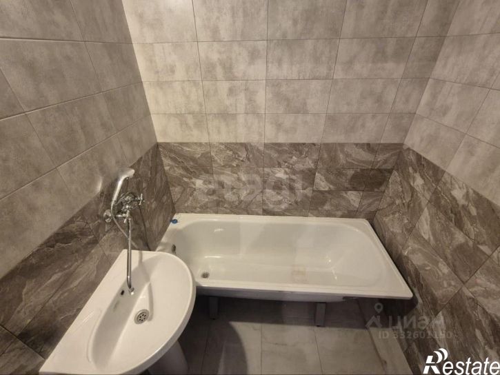 3-комн квартира ул Циолковского, 43,  д. 43