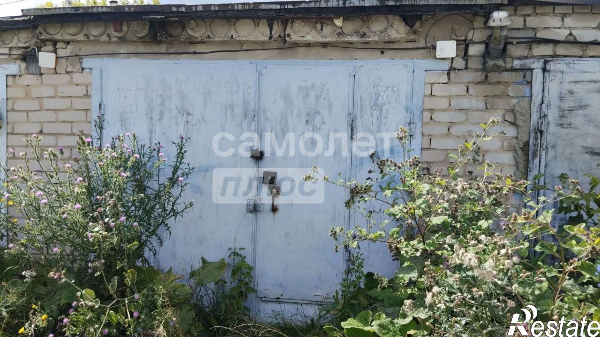Купить гараж, место в паркинге за 452 466 рублей на ул Ударников, 26а