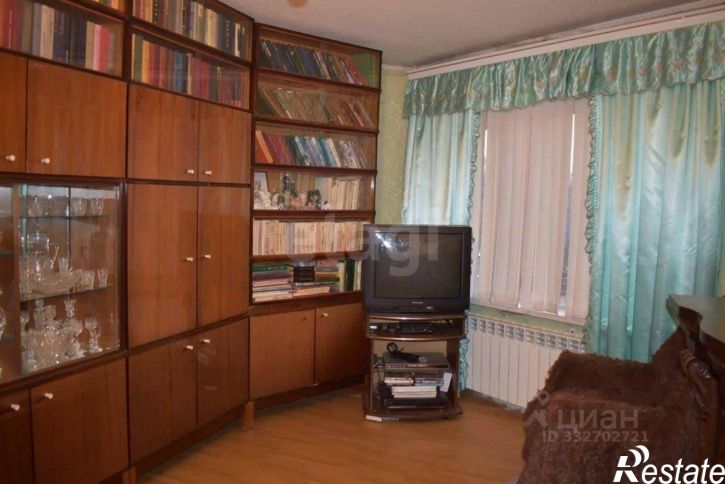 4-комн квартира ул Космонавтов, 96Б,  д. 96Б
