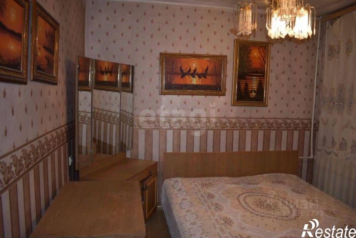 4-комн квартира ул Космонавтов, 96Б,  д. 96Б