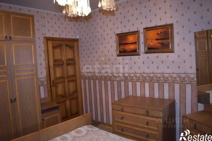 4-комн квартира ул Космонавтов, 96Б,  д. 96Б
