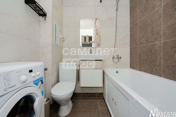 2-комн квартира ул Механизаторов, 15,  д. 15