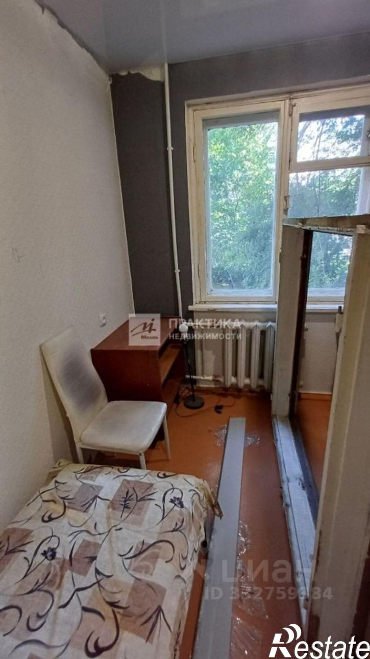 4-комн квартира ул М.Горького, 12,  д. 12