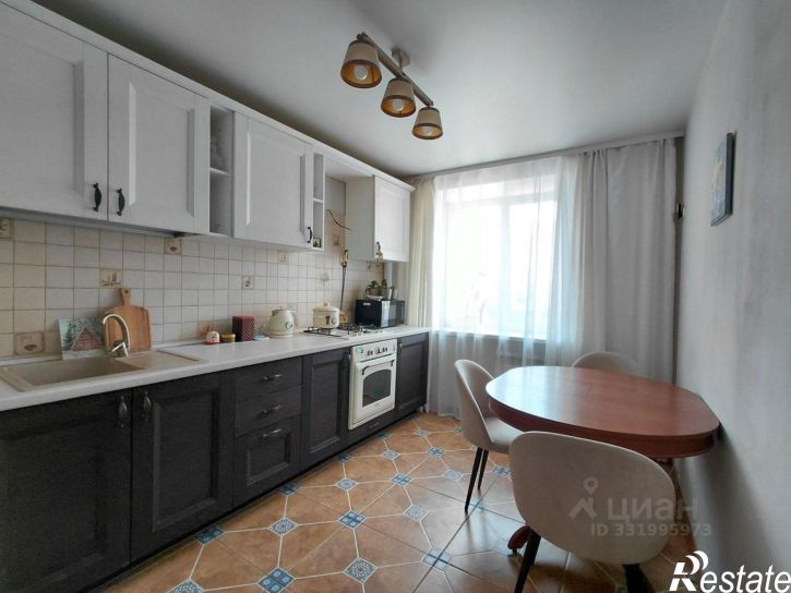 4-комн квартира ул Фрунзе, 15,  д. 15